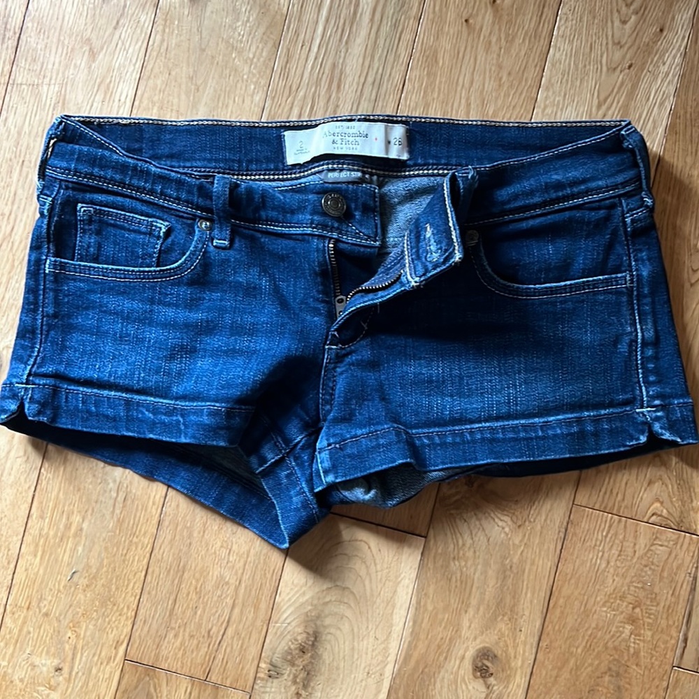Abercrombie and Fitch size 2 shorts